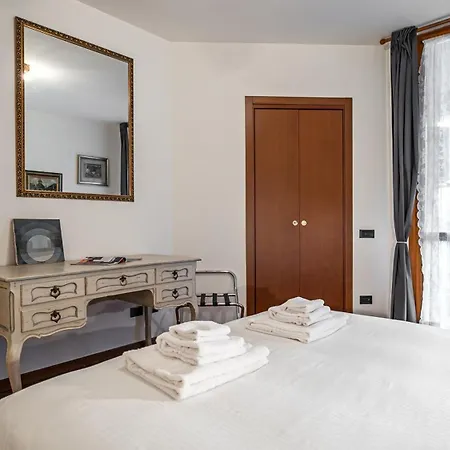 Italianway Easy - Corso San Gottardo 5 Apartament